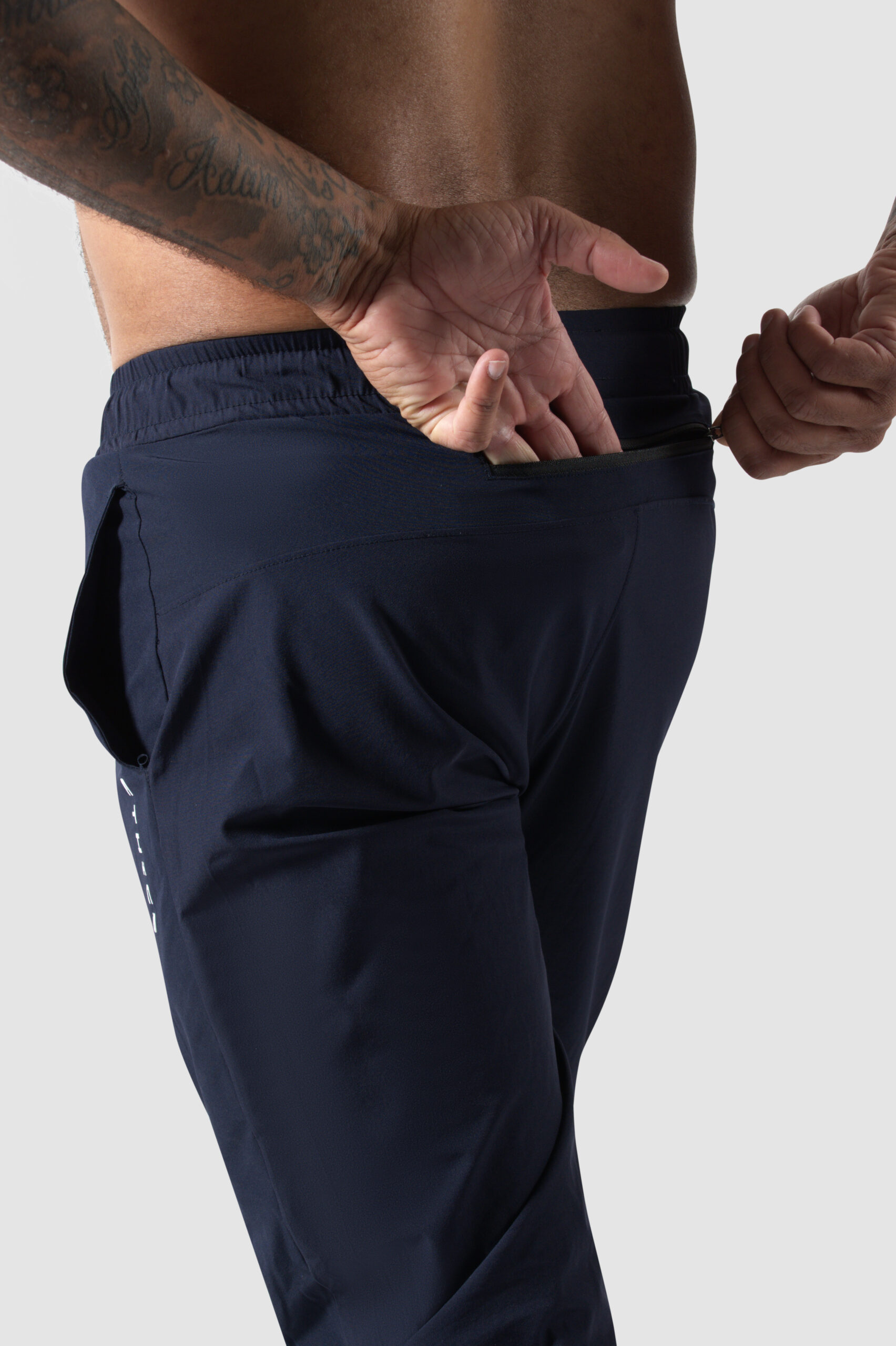 ethicsgymwear-heren-jogger-trainingsbroek-blauw(2) Heren sport jogger met ademend materiaal