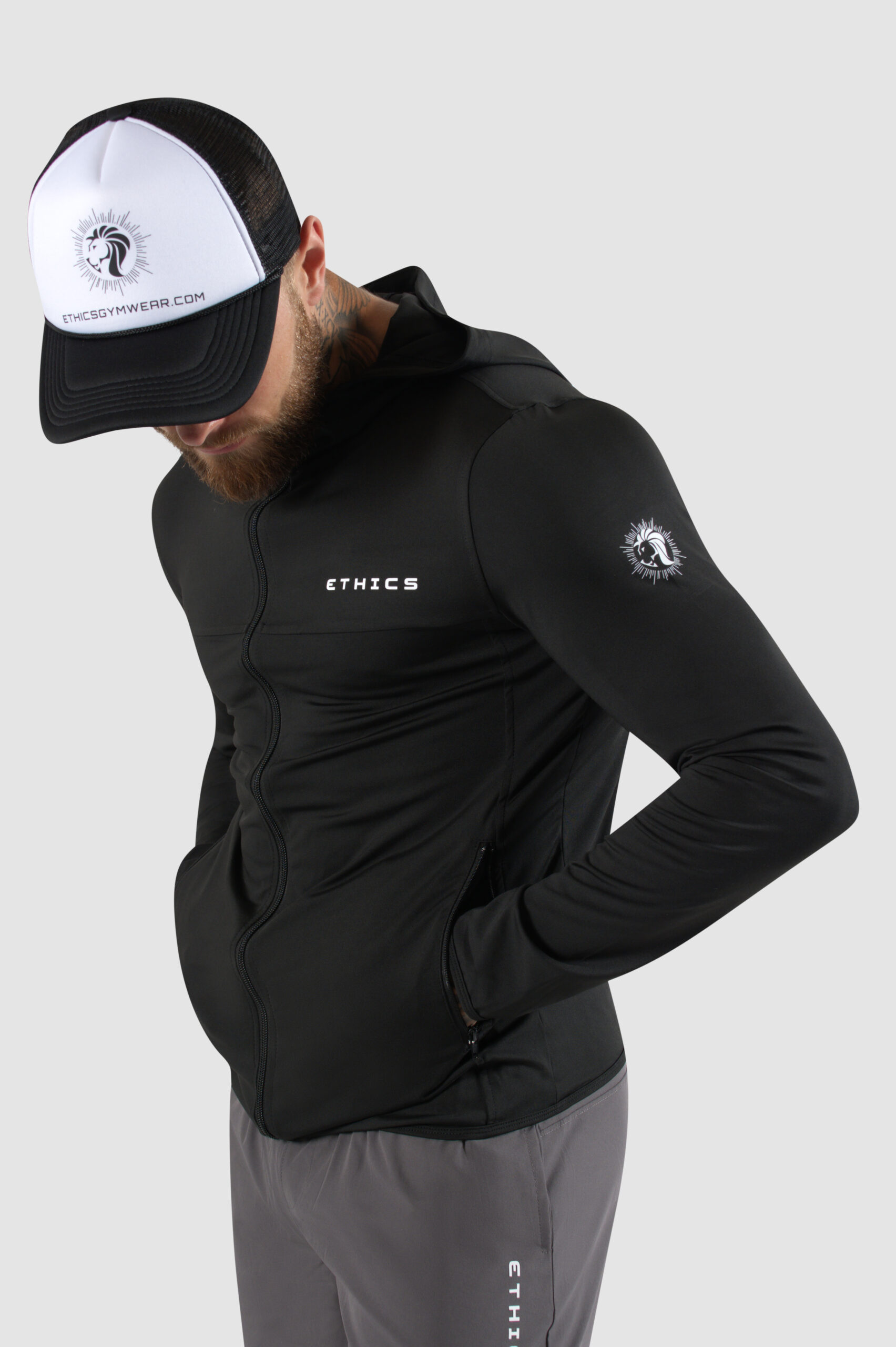 Heren sportvest met rits in zwart en grijs van EthicsGymWear